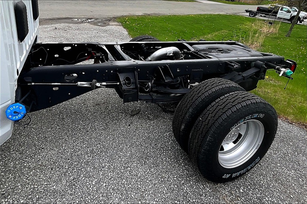 2024 Ram 3500 Tradesman - Photo 15