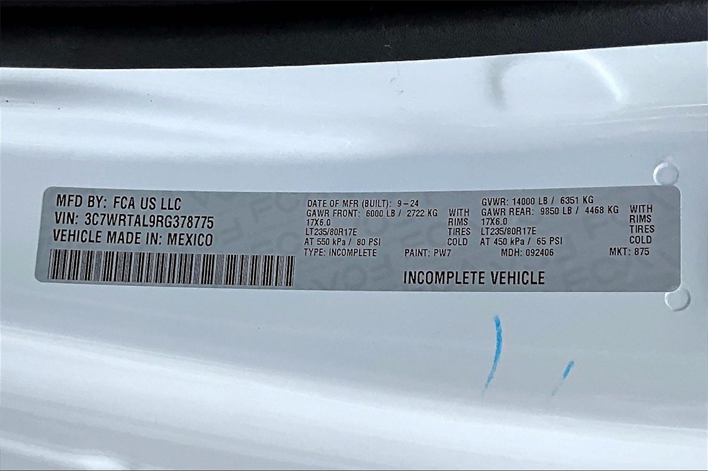 2024 Ram 3500 Tradesman - Photo 17