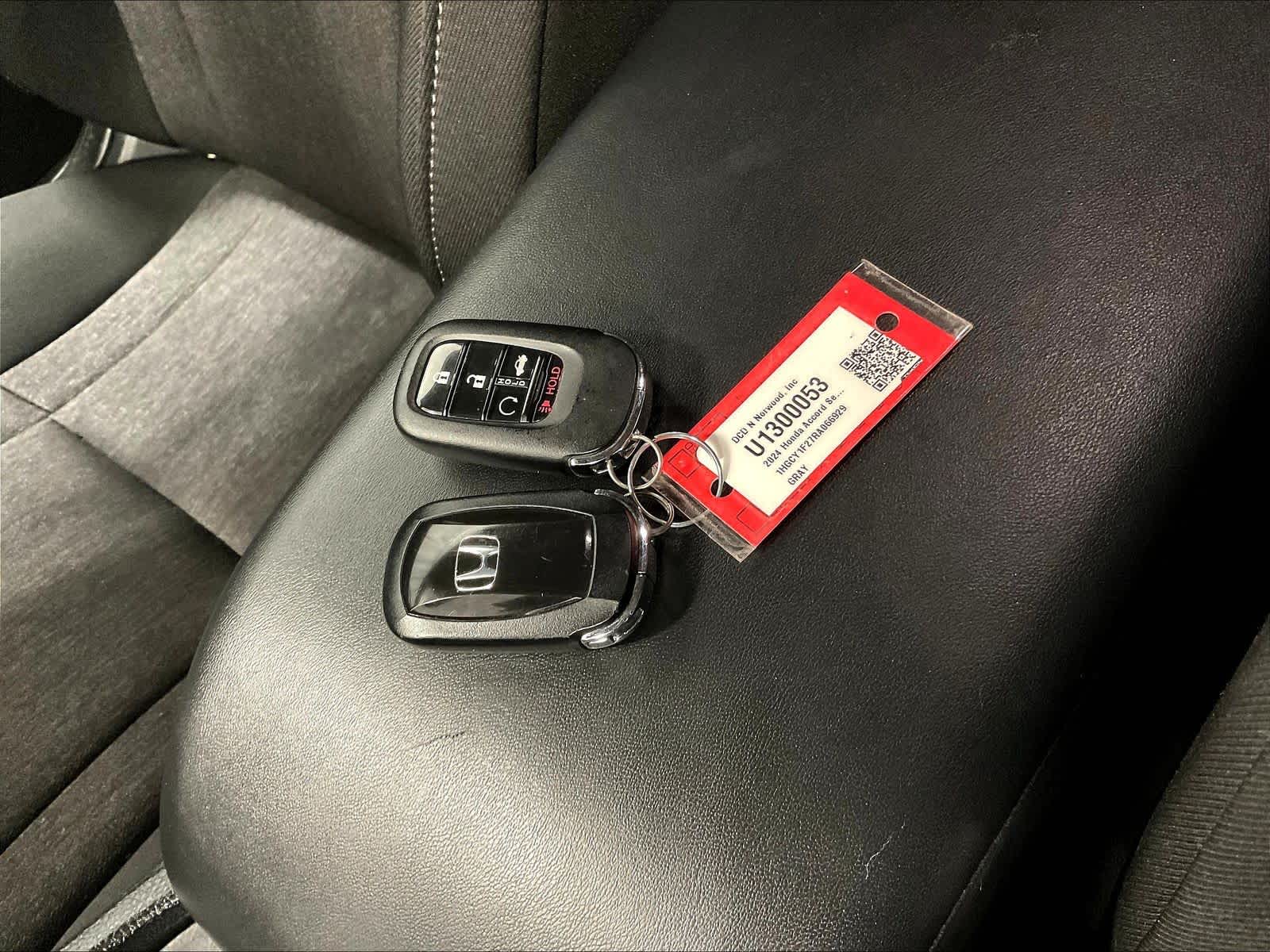 2024 Honda Accord LX - Photo 30