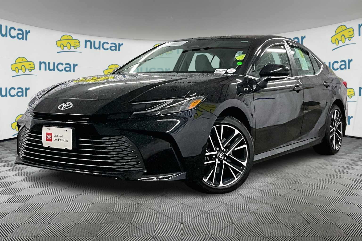 2025 Toyota Camry XLE - Photo 3