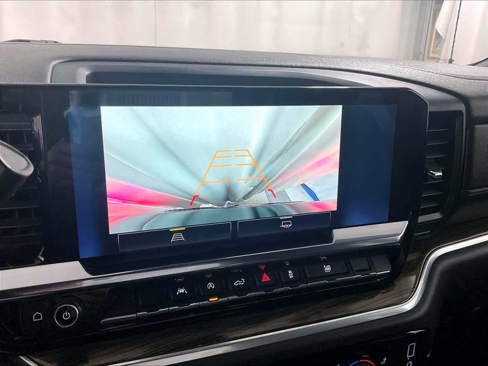 2022 Chevrolet Silverado 1500 LT - Photo 19