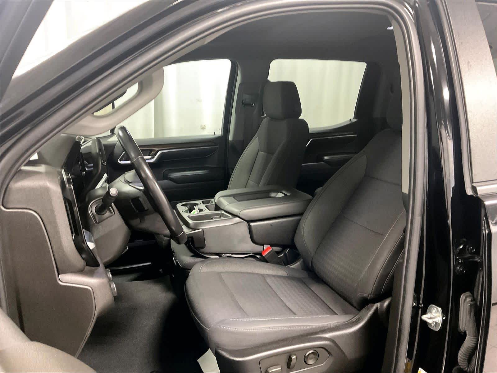 2022 Chevrolet Silverado 1500 LT - Photo 10