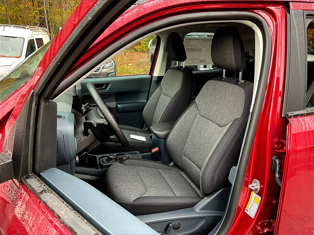 2025 Ford Maverick XLT - Photo 10