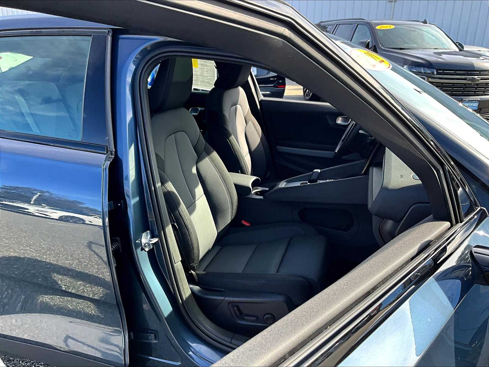 2022 Polestar 2  - Photo 11