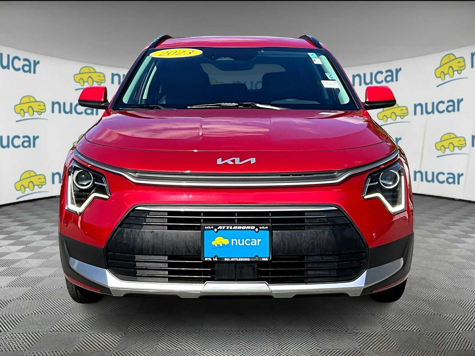 2023 Kia Niro EX - Photo 2