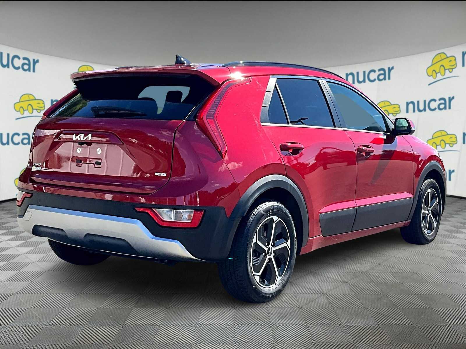 2023 Kia Niro EX - Photo 6
