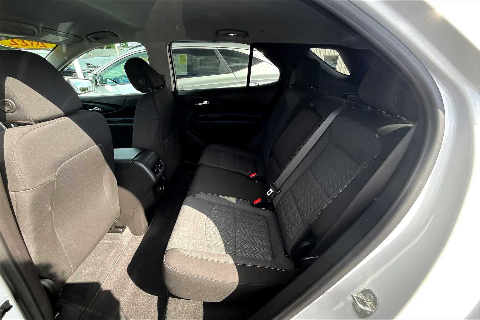 2022 Chevrolet Equinox LT - Photo 15