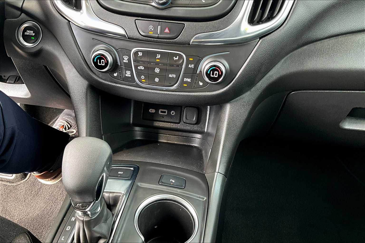 2022 Chevrolet Equinox LT - Photo 25