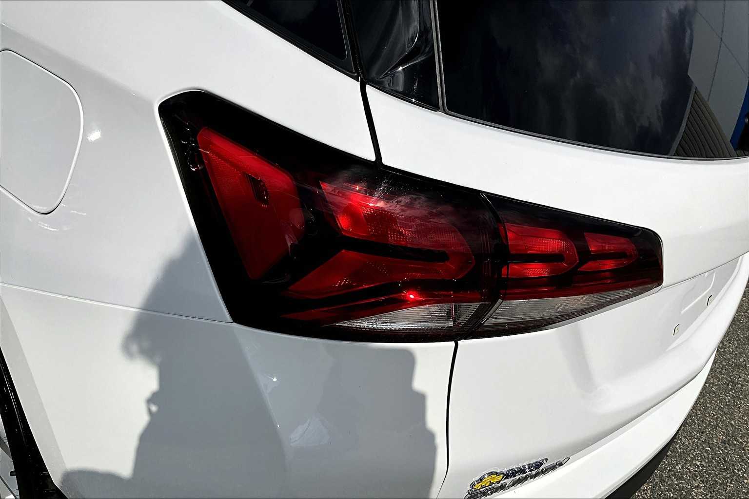 2022 Chevrolet Equinox LT - Photo 32