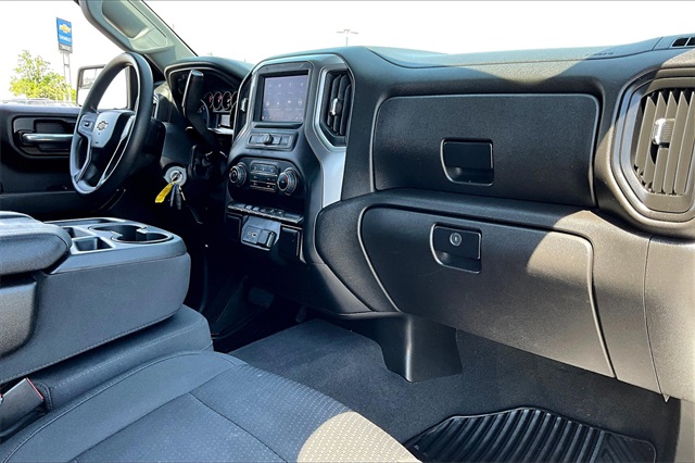 2022 Chevrolet Silverado 1500 LTD Custom - Photo 13