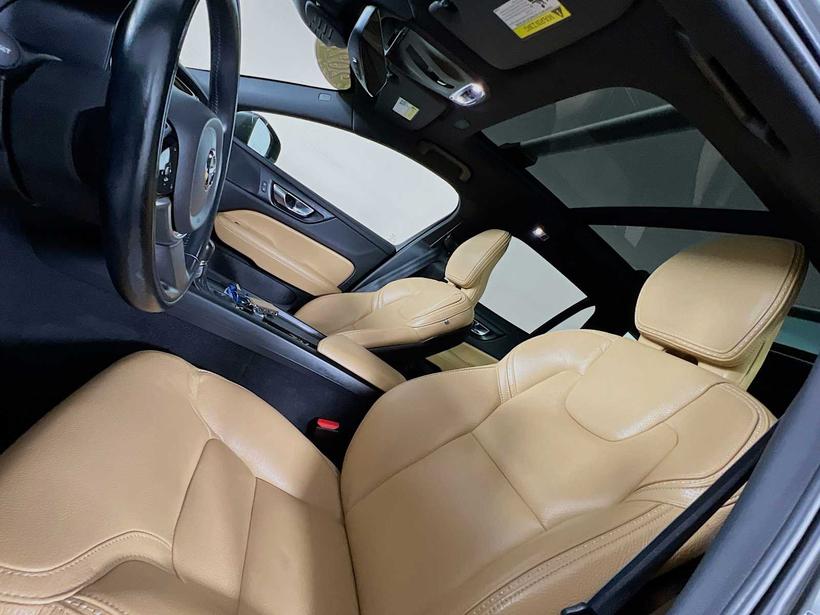 2020 Volvo V60 Cross Country  - Photo 21