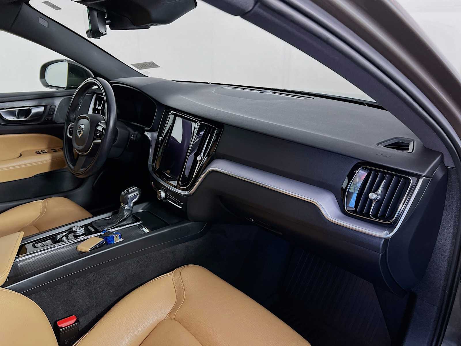 2020 Volvo V60 Cross Country  - Photo 28