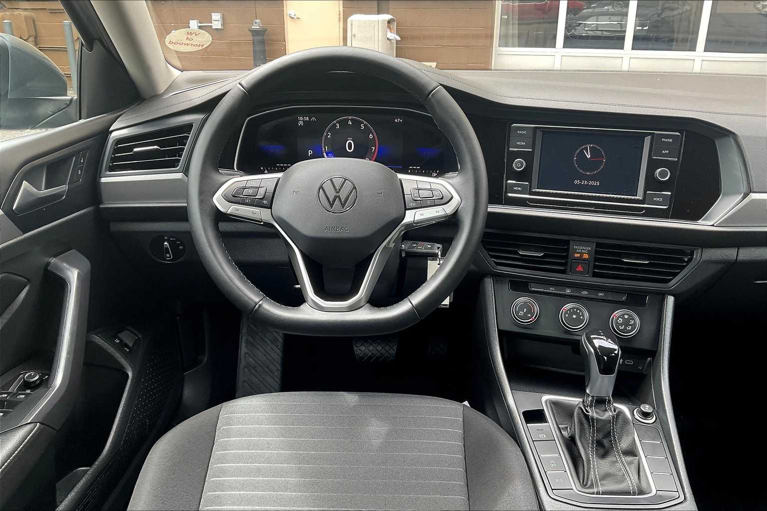 2024 Volkswagen Jetta S - Photo 17
