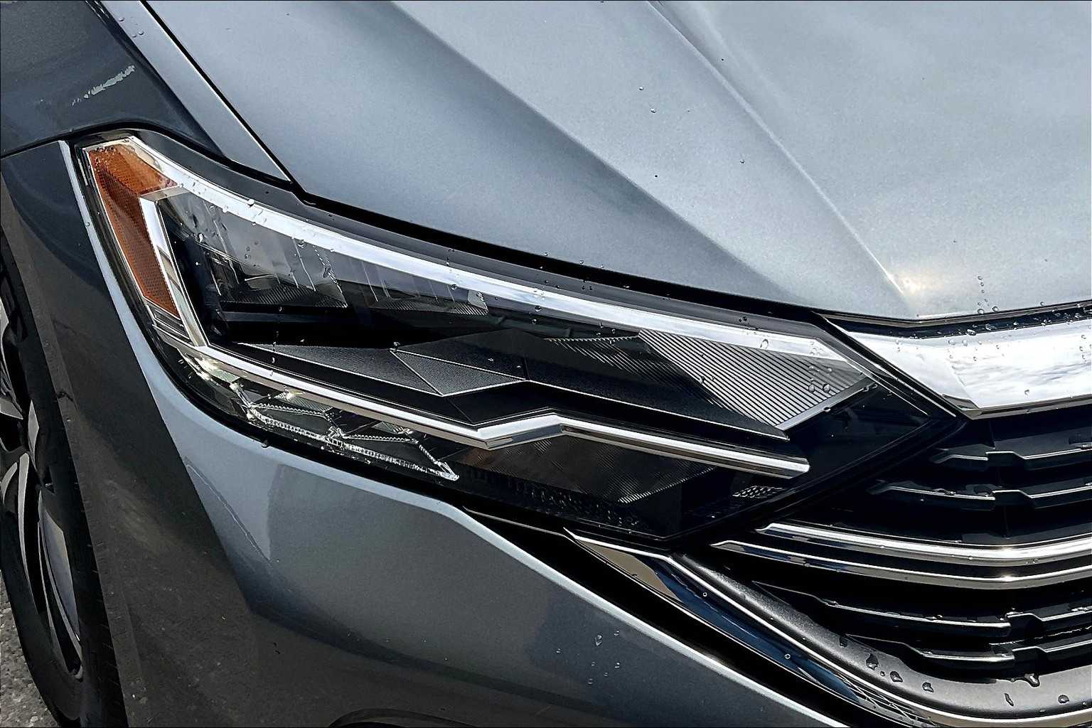 2024 Volkswagen Jetta S - Photo 32