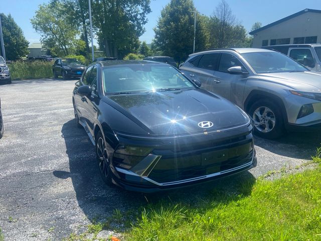 2024 Hyundai Sonata SEL - Photo 1