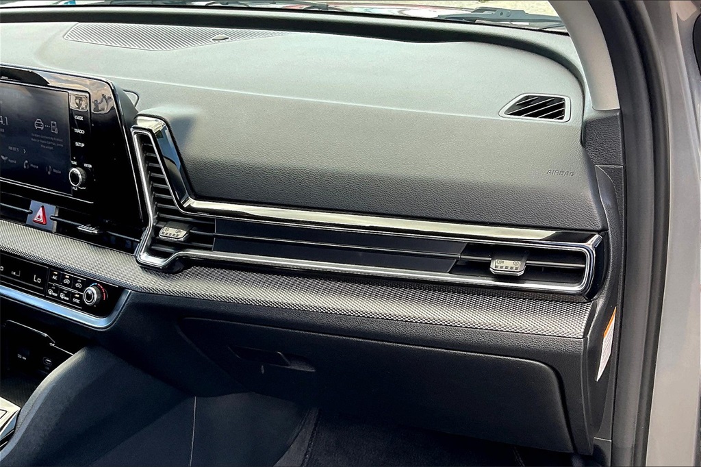 2023 Kia Sportage Hybrid LX - Photo 12