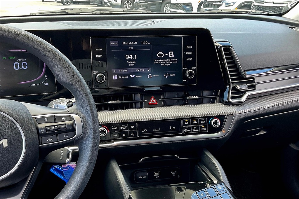 2023 Kia Sportage Hybrid LX - Photo 17