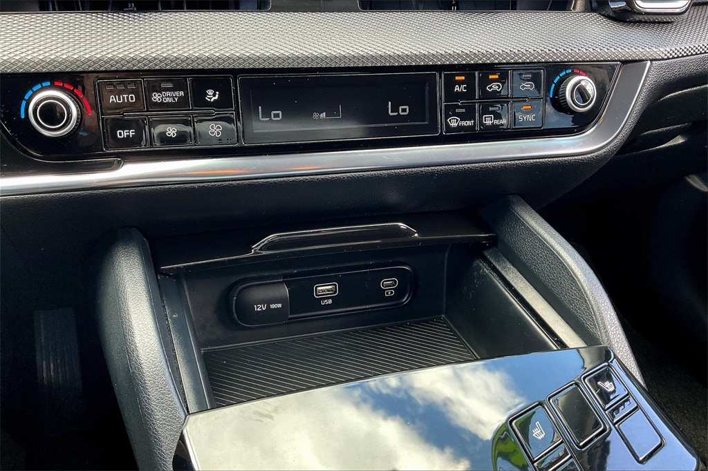 2023 Kia Sportage Hybrid LX - Photo 24