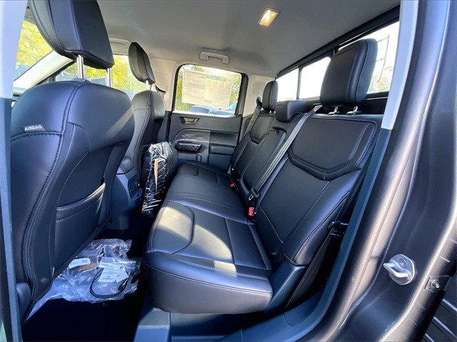 2025 Ford Maverick Lariat - Photo 11