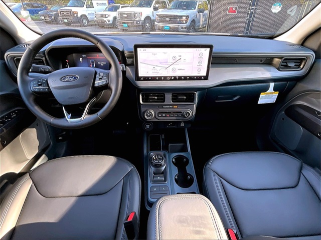 2025 Ford Maverick Lariat - Photo 6
