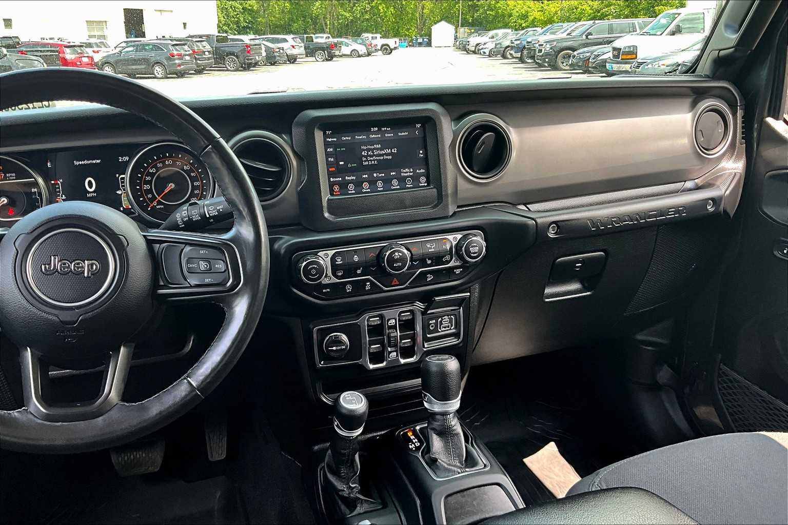 2021 Jeep Wrangler Unlimited Willys - Photo 17