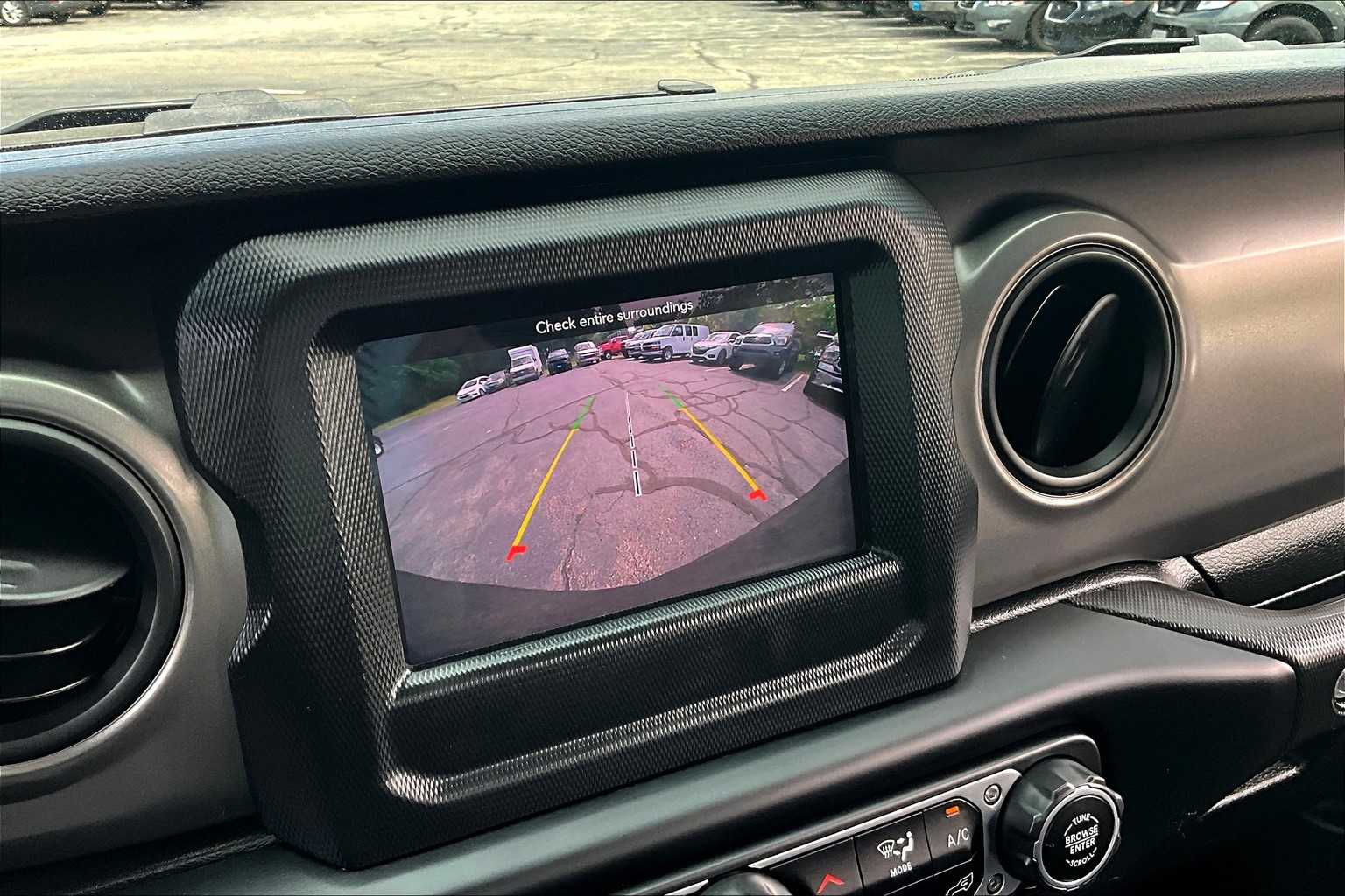 2021 Jeep Wrangler Unlimited Willys - Photo 18