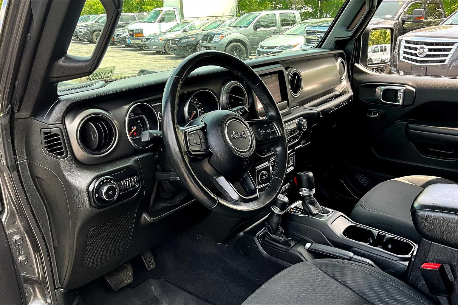 2021 Jeep Wrangler Unlimited Willys - Photo 8