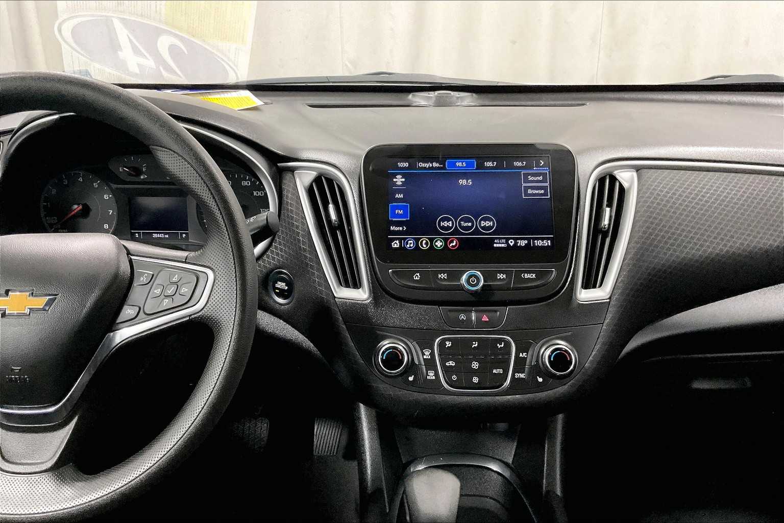 2024 Chevrolet Malibu LT - Photo 18