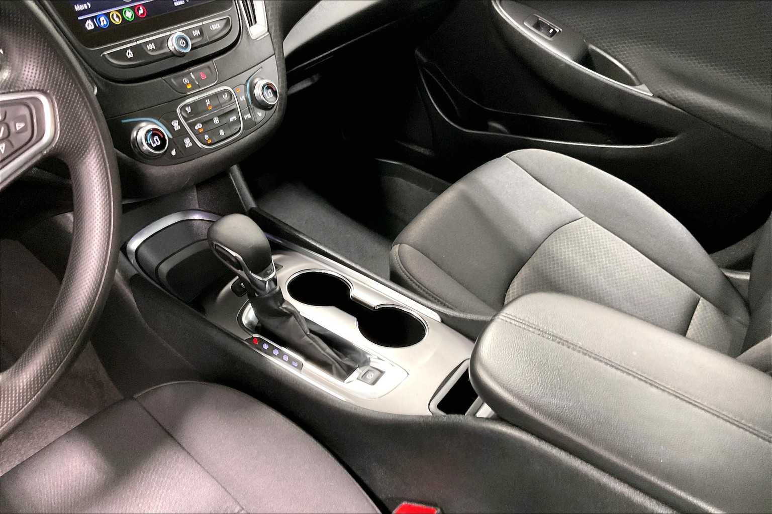 2024 Chevrolet Malibu LT - Photo 20