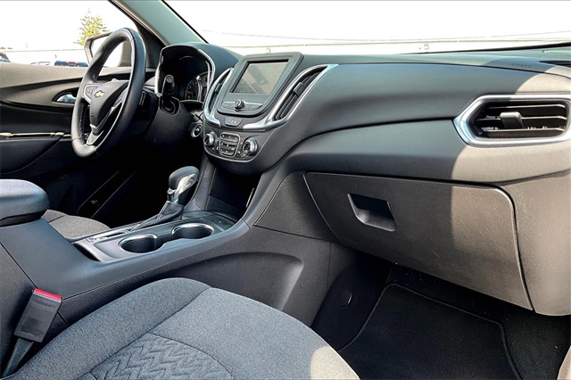 2022 Chevrolet Equinox LT - Photo 13