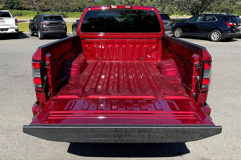 2025 Nissan Frontier SV - Photo 30