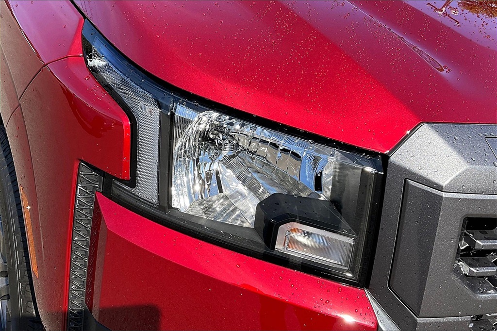 2025 Nissan Frontier SV - Photo 32