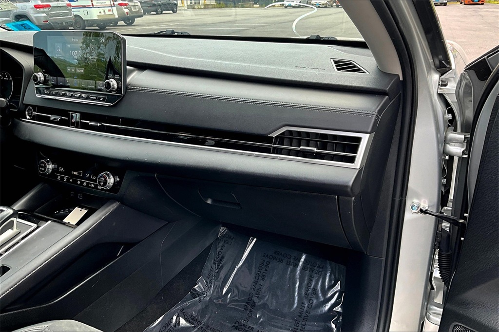2023 Mitsubishi Outlander SE - Photo 13