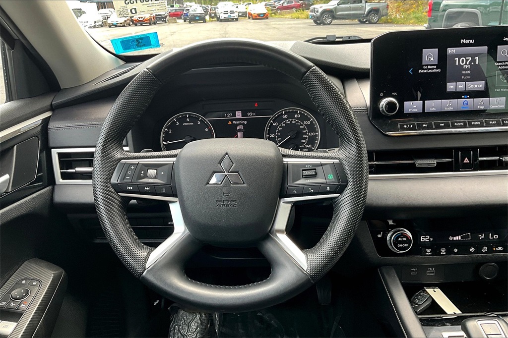 2023 Mitsubishi Outlander SE - Photo 18