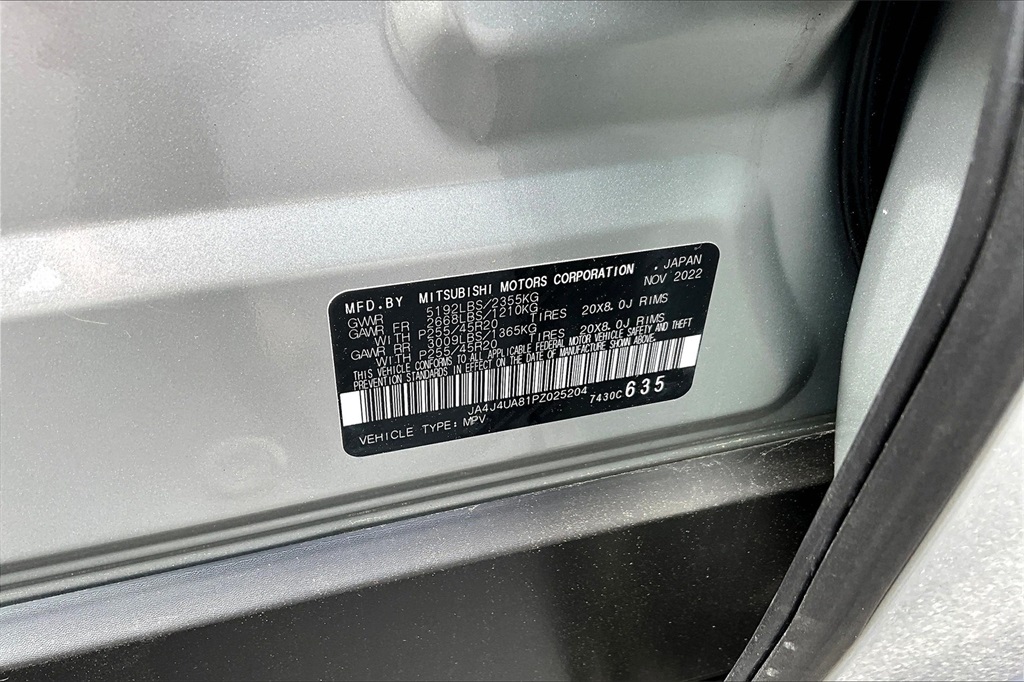 2023 Mitsubishi Outlander SE - Photo 34