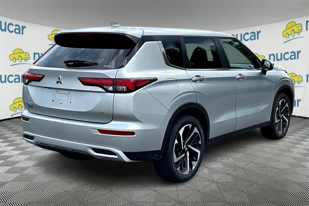 2023 Mitsubishi Outlander SE - Photo 6