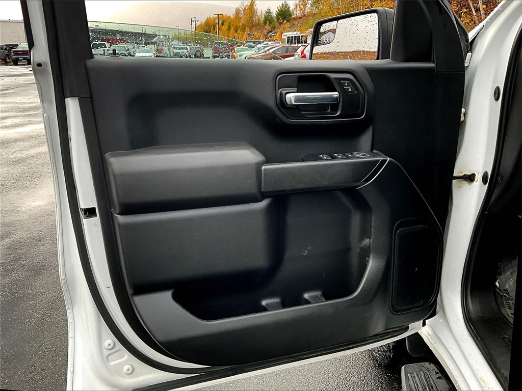 2021 Chevrolet Silverado 1500 Custom - Photo 9