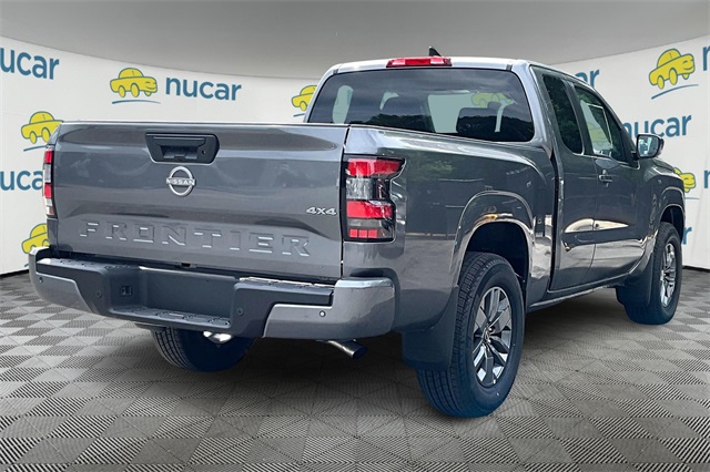 2025 Nissan Frontier SV - Photo 13