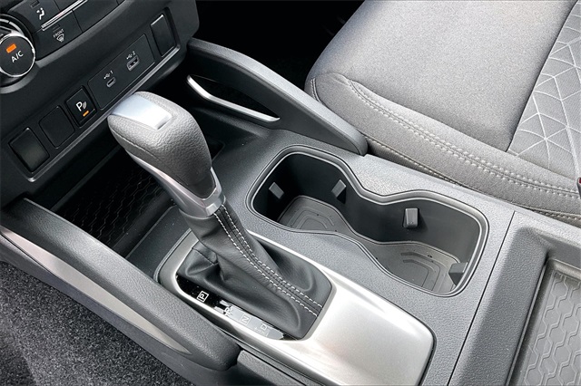 2025 Nissan Frontier SV - Photo 15