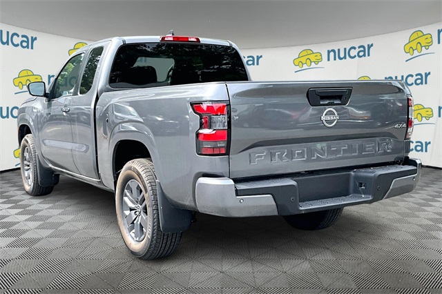 2025 Nissan Frontier SV - Photo 2