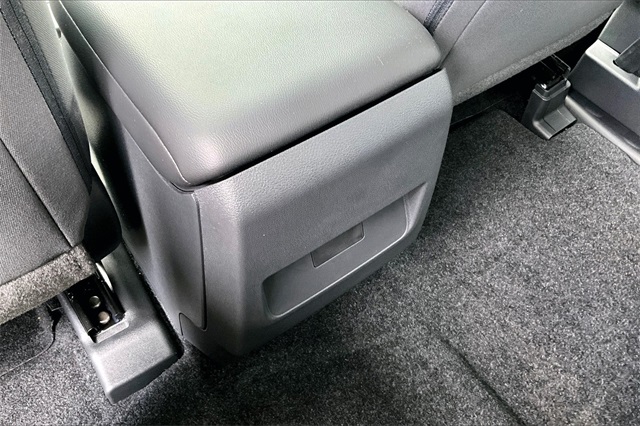2025 Nissan Frontier SV - Photo 28