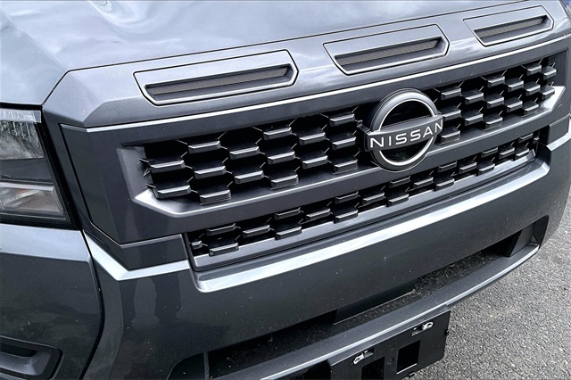 2025 Nissan Frontier SV - Photo 30