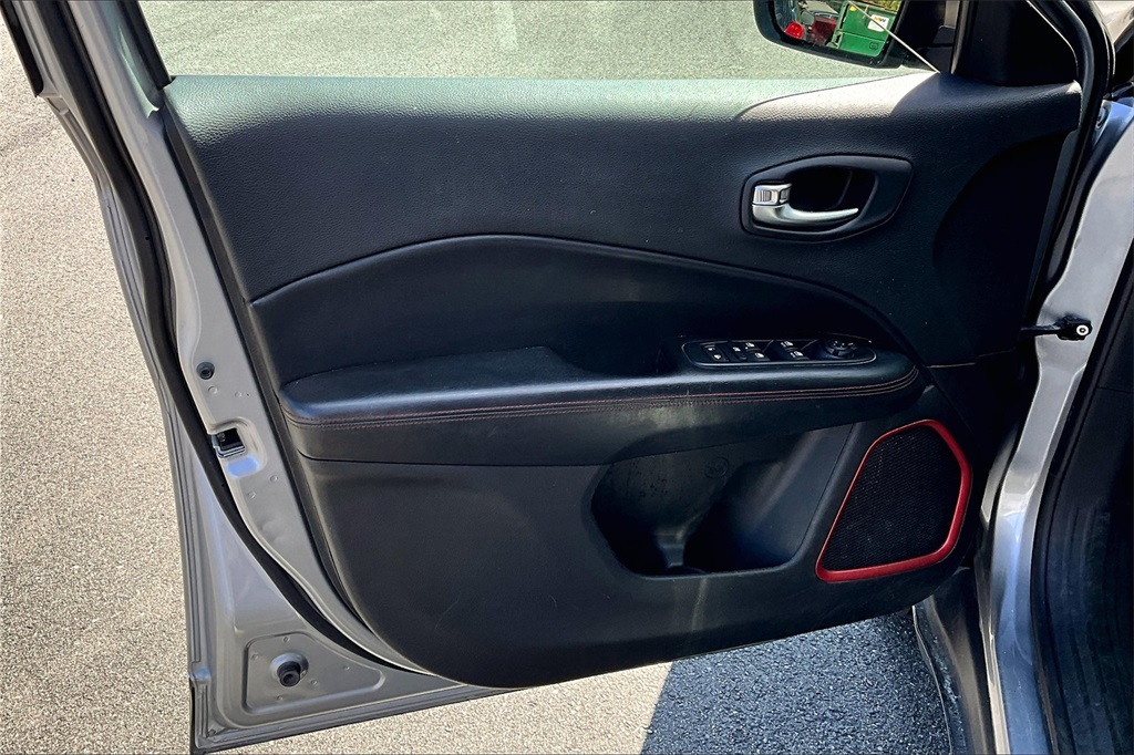 2019 Jeep Compass Trailhawk - Photo 9