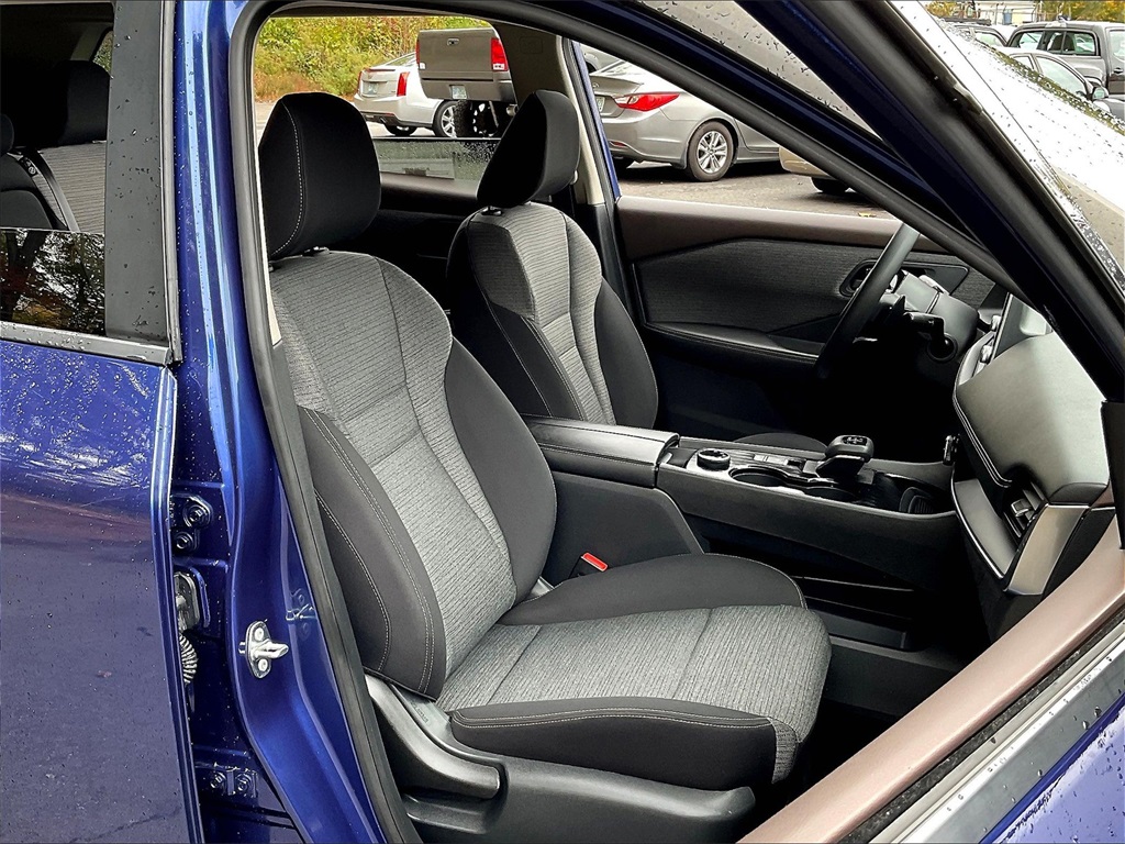 2021 Nissan Rogue S - Photo 11