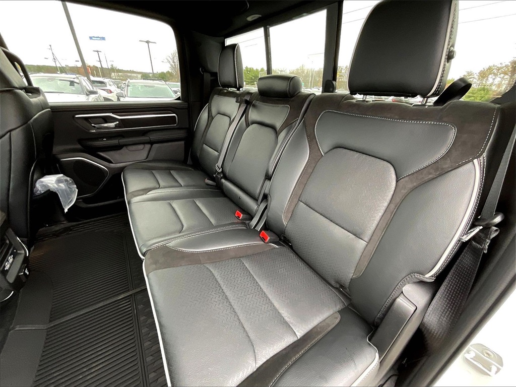 2026 Ram 1500 Laramie - Photo 15