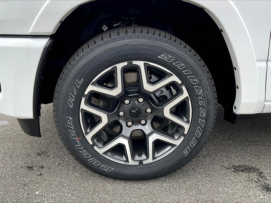 2026 Ram 1500 Laramie - Photo 8