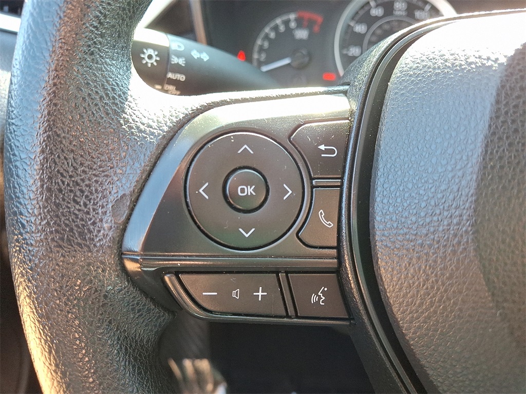 2021 Toyota Corolla LE - Photo 20