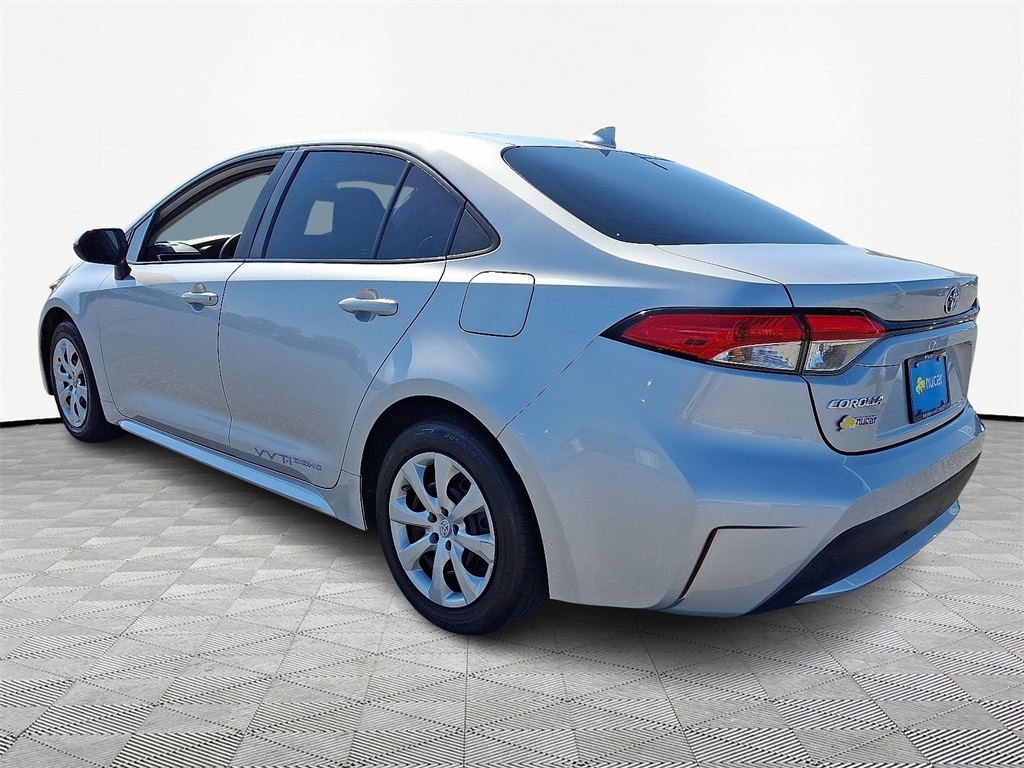 2021 Toyota Corolla LE - Photo 5
