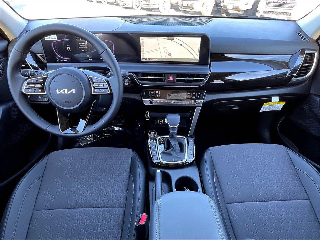 2026 Kia Seltos S - Photo 12