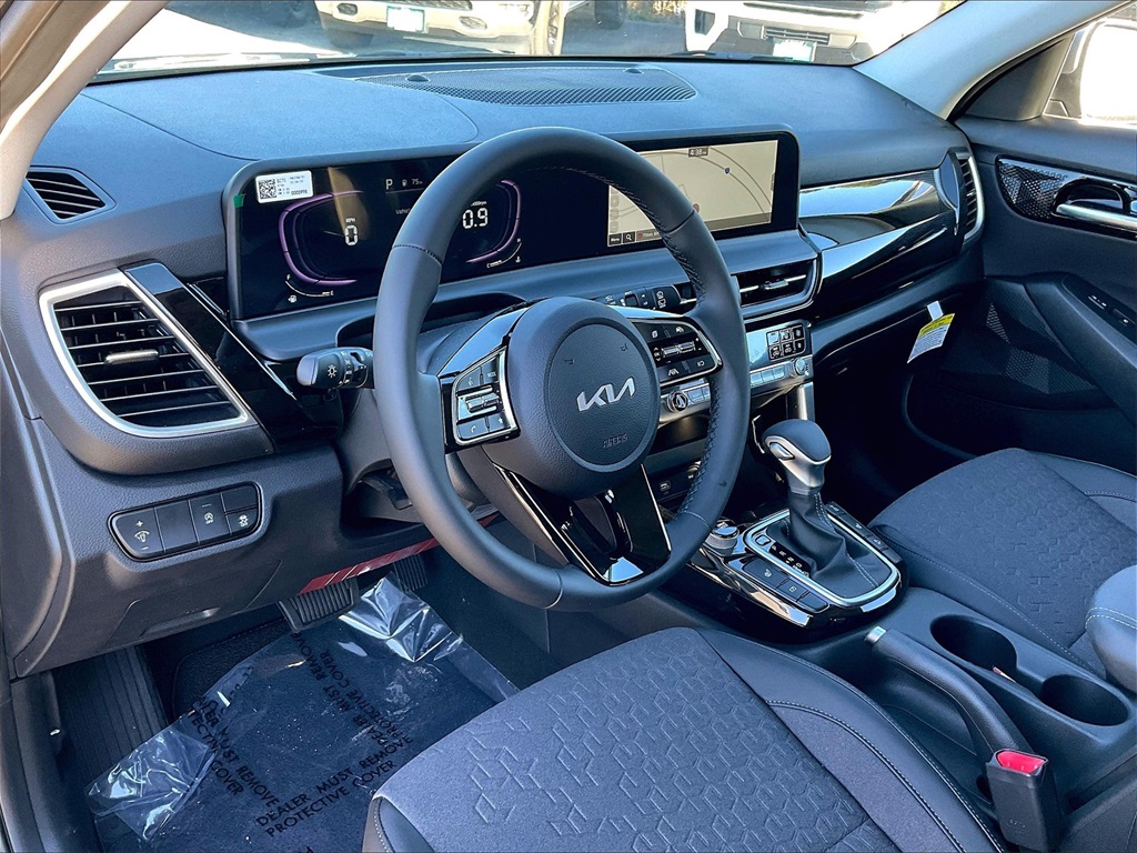 2026 Kia Seltos S - Photo 9